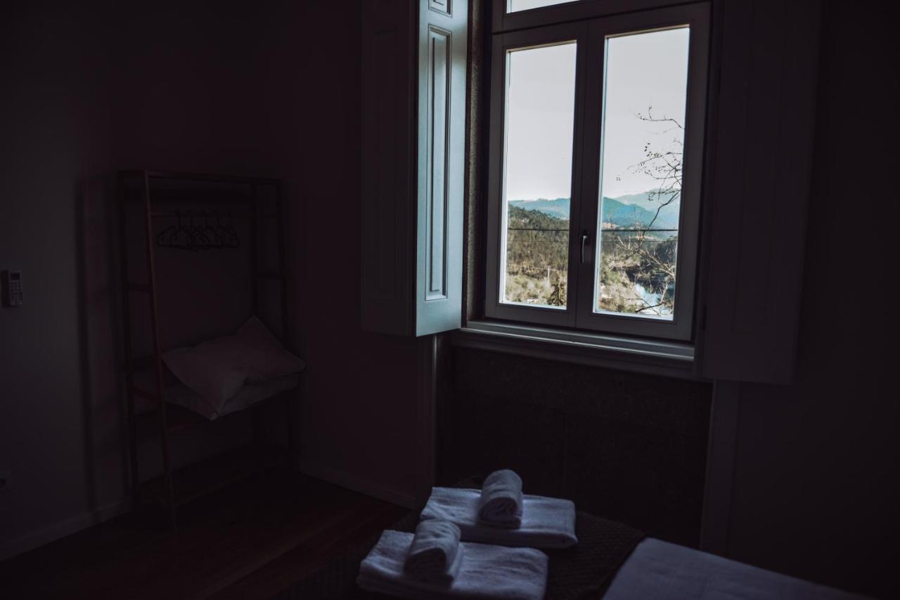 Estacao Ferroviaria De Mondim De Basto Hotell Celorico De Basto Exteriör bild